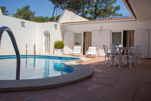 Ofir Beach House Bonança