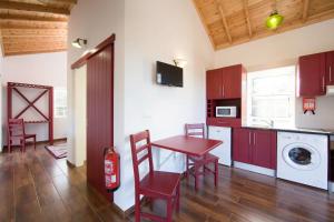 One bedroom house with sea view shared pool and jacuzzi at Lajido