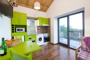 One bedroom house with sea view shared pool and jacuzzi at Lajido