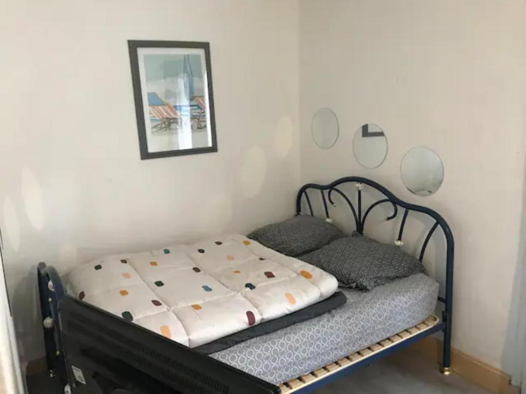 One bedroom property with lake view shared pool and enclosed garden at Montemor o Novo 7050-704 Montemor-o-Novo