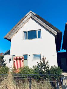 Maison de vacances Ostsee - Reetdachhaus Nr 10 \ Graswarderweg 2 Haus 4 b 23774 Heiligenhafen Schleswig-Holstein