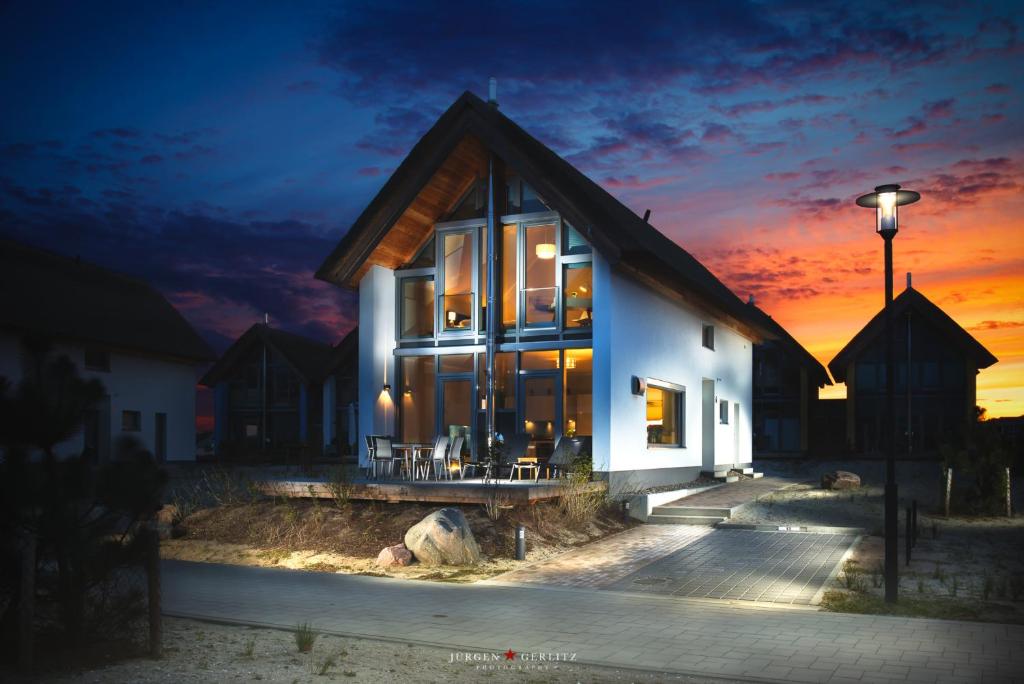 Ostsee - Reetdachhaus Nr 13 \ Graswarderweg 2 Haus 6, 23774 Heiligenhafen