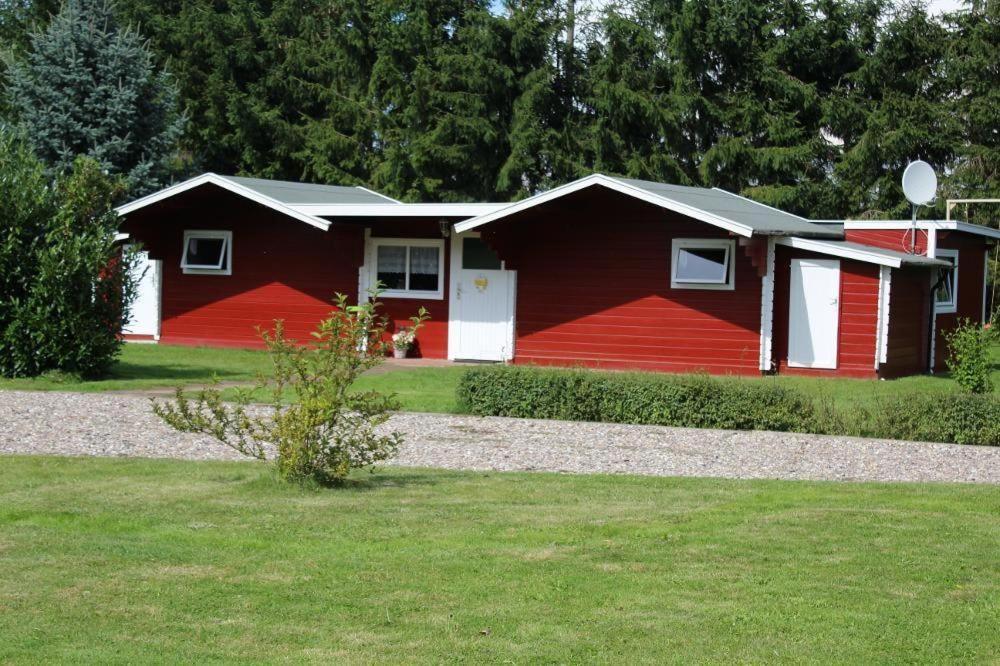 Ostseeferienoase-Bungalow-Wirthgen Dorfstraße 4, 23946 Tarnewitzerhagen