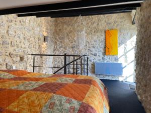 Paradis de Provence, Maison Orange