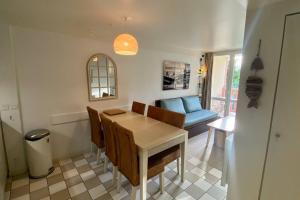 Paris Plage Vacances - Magnifique T2 cabine avec piscine tennis & parking