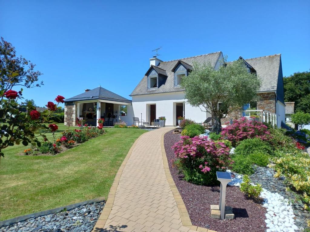 Maison de vacances Part of nie house between country and beaches  35120 Epiniac