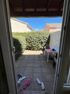 Pavillon 4/6 pers avec terrasse, piscine, mer 200m