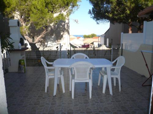 PAVILLON 5 PERS PISCINE TERRASSE VUE SUR MER PARKING PRIVE