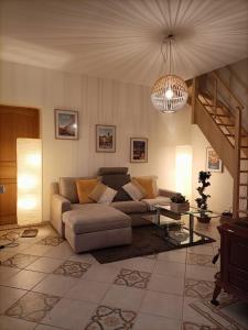 PAVILLON DU GARDE CHASSE