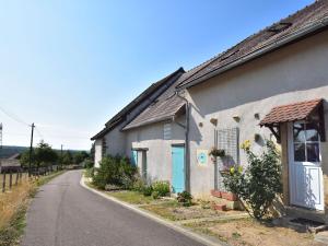 Maison de vacances Peaceful Holiday Home in Vignol with Heated Swimming Pool  58190 Vignol Bourgogne