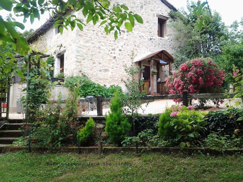 Maison de vacances Peaceful location a short walk To One Of Frances Most Beautiful Villages 9 Neuville 24800 Saint-Jean-de-Côle