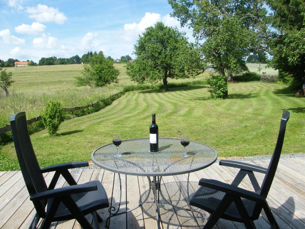 Maison de vacances Pear Tree Gite 24160 Las brunetias 24160 Génis