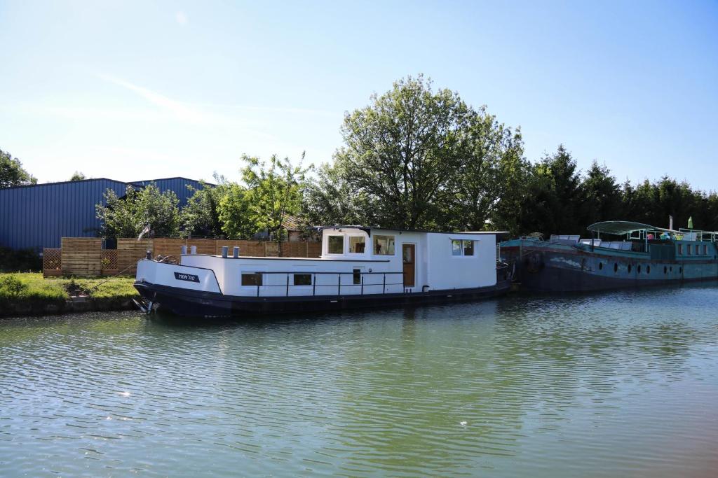 Péniche Mon'ro Ecluse 47, 67550 Eckwersheim