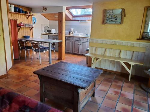 Petit gîte familial au cœur d'un hameau breton