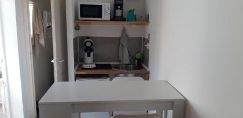 petit studio indépendant dans jardin