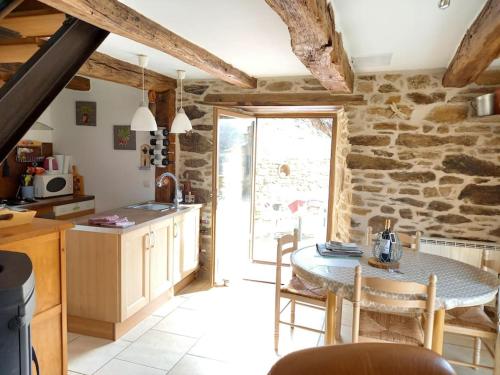 Petite bergerie en pierres tout confort