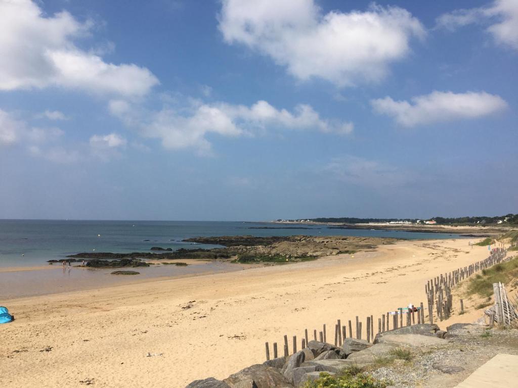 Petite maison a deux pas de la plage 2 chemin de ker elisabeth, 44420 La Turballe