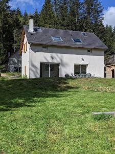 Maison de vacances PETITE MAISON AU CALME AVEC VUE MAGNIFIQUE ! Le Pin 43400 Le Chambon-sur-Lignon Auvergne