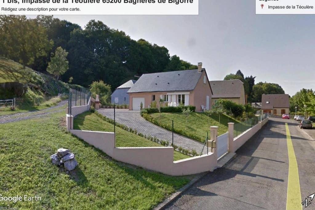 Maison de vacances Petite maison aux abords de Bagnères de Bigorre 1 Bis Impasse de la Téoulère 65200 Bagnères-de-Bigorre