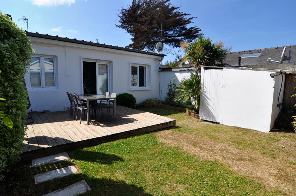 Maison de vacances Petite maison avec jardin au coeur de Pornichet Avenue de Moulins 44380 Pornichet