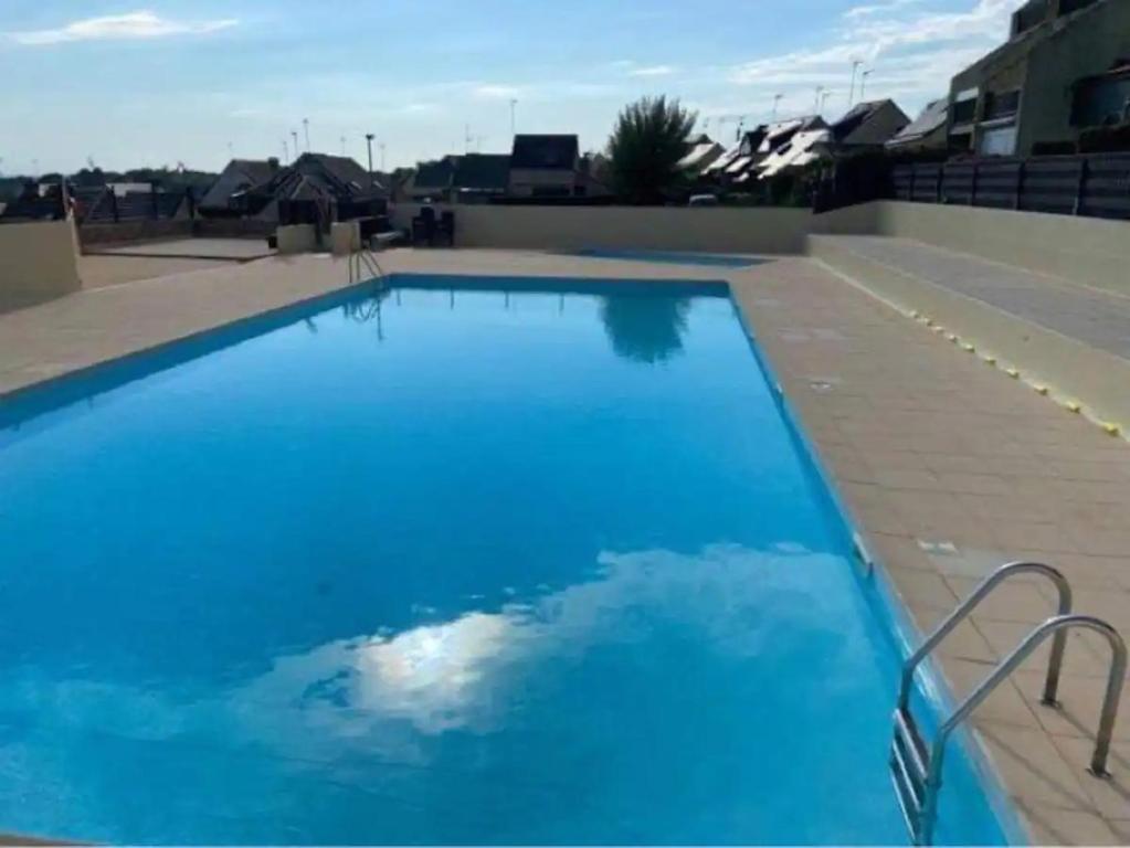 Maison de vacances Petite maison avec piscine à 500m de la plage 109 Résidence les Gwenans 56520 Guidel
