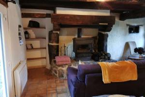 Petite maison dans les Monts d'Arrée TY COZ