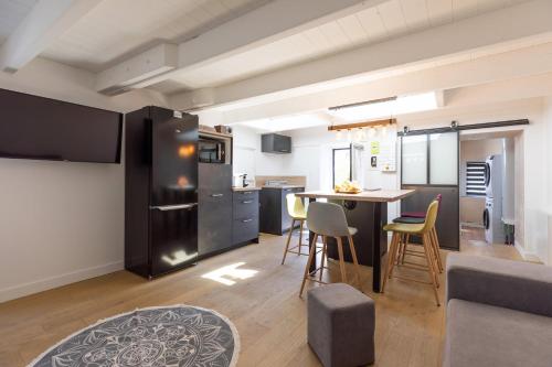 Petite maison pleine de charme dans le bourg