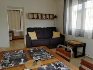Petite Maison refaite à neuf proche plage