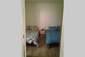 Petite maisonnette atypique et son jardinet