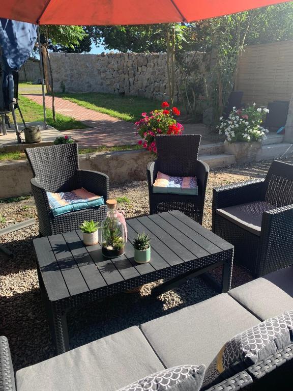 Pistoulet Holiday Cottage 17330 Villeneuve-la-Comtesse