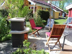 Pleasant detached house in a large farm, near Lake Trasimeno