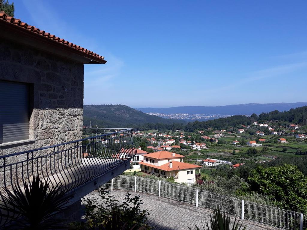 Maison de vacances Portela susa Rua da fonte da mineira 76 portela susa 76 4905-537 Portela Susã