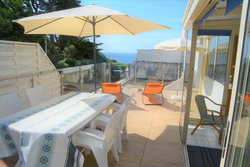 PREFAILLES vue mer