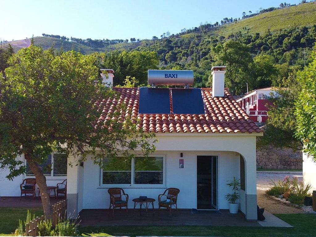 Premium holiay home in Alpedrinha with private terrace , 6230-117 Alpedrinha