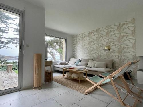 Premium holiday home in top location with sea view, Plougasnou