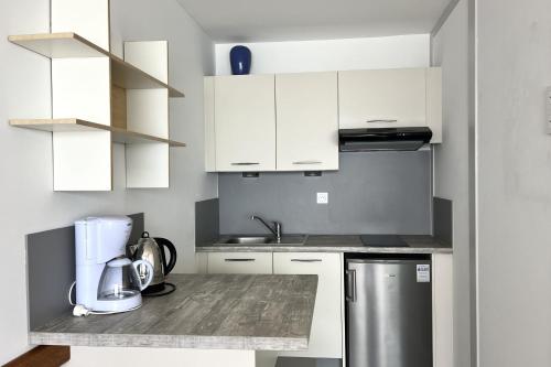 Pretty apartment with a breathtaking view of the Baie des Sables