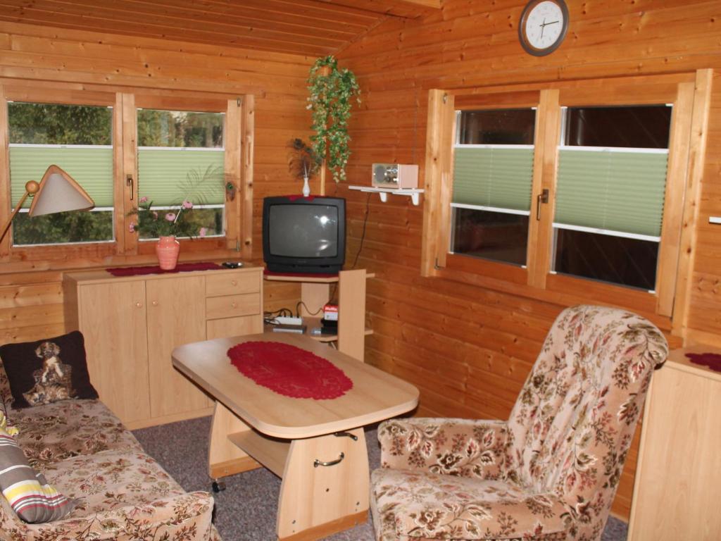 Pretty Bungalow in Neubukow with Garden, Roof Terrace, BBQ , 18233 Neubukow