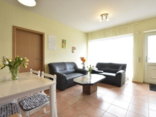 Pretty Holiday Home in Zierow with Fireplace
