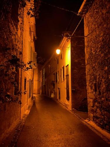 Pretty Village House, Nizas Pezenas