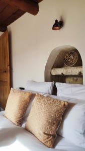 PROCHE UZES LE COCON DU PEINTRE ANGLAIS