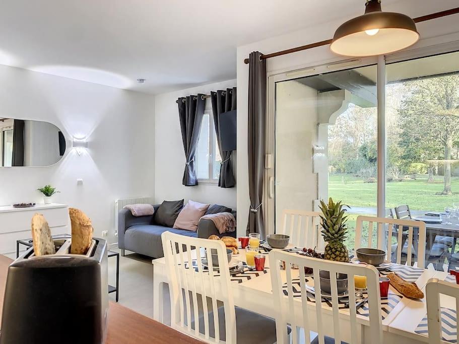 Property in Roquebrune sur Argens 83520 Roquebrune-sur Argens