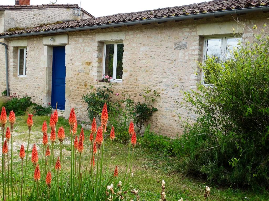 Maison de vacances Propriete d'une chambre avec jardin clos et wifi a La Mothe Saint Heray 65 Route de Saint-Maixent Deux-Sèvres, Nouvelle-Aquitaine 79800 La Mothe-Saint-Héray