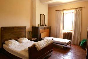 Propriete de 7 chambres avec terrasse a Beaulieu