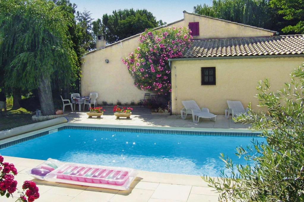 Maison de vacances Provençal Holiday Home with Private Pool, Malaucène  84340 Malaucène