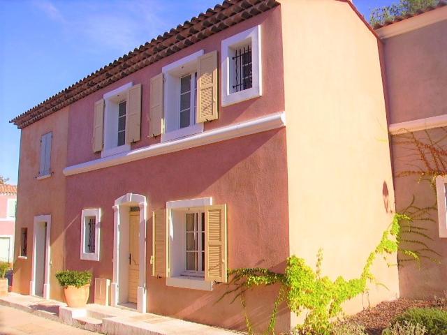 Maison de vacances PROVENÇAL HOUSE IN FAYENCE with POOL & INDOOR SPA Boulevard des Claux 83440 Fayence