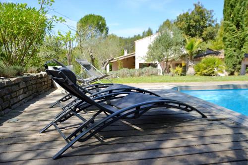 Provencal house in the countryside with terrace garden and pool