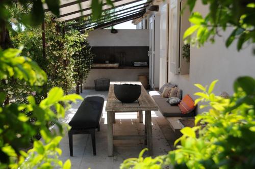 PROVENCEguesthouse L'Agaçon