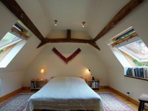 Quaint Cottage in Juillac with Private Garden
