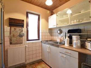 Quaint Farmhouse in Kuhlungsborn near Beach