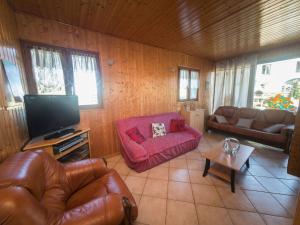 Quaint Holiday Home In Girmont Val d Ajol with Terrace